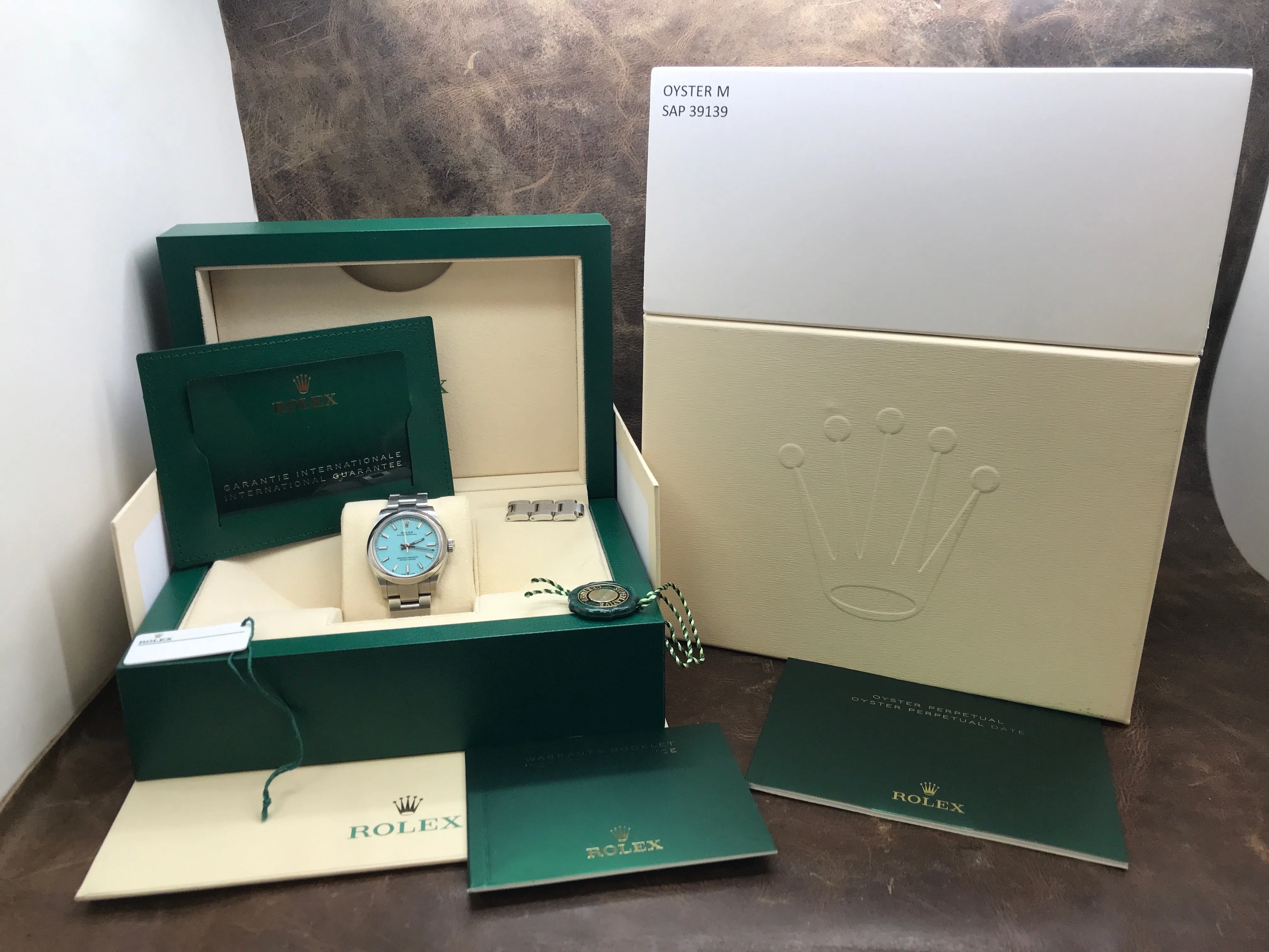 Rolex Oyster Perpetual 31mm 277200 Turquoise Tiffany Dial Automatic Women's Watch