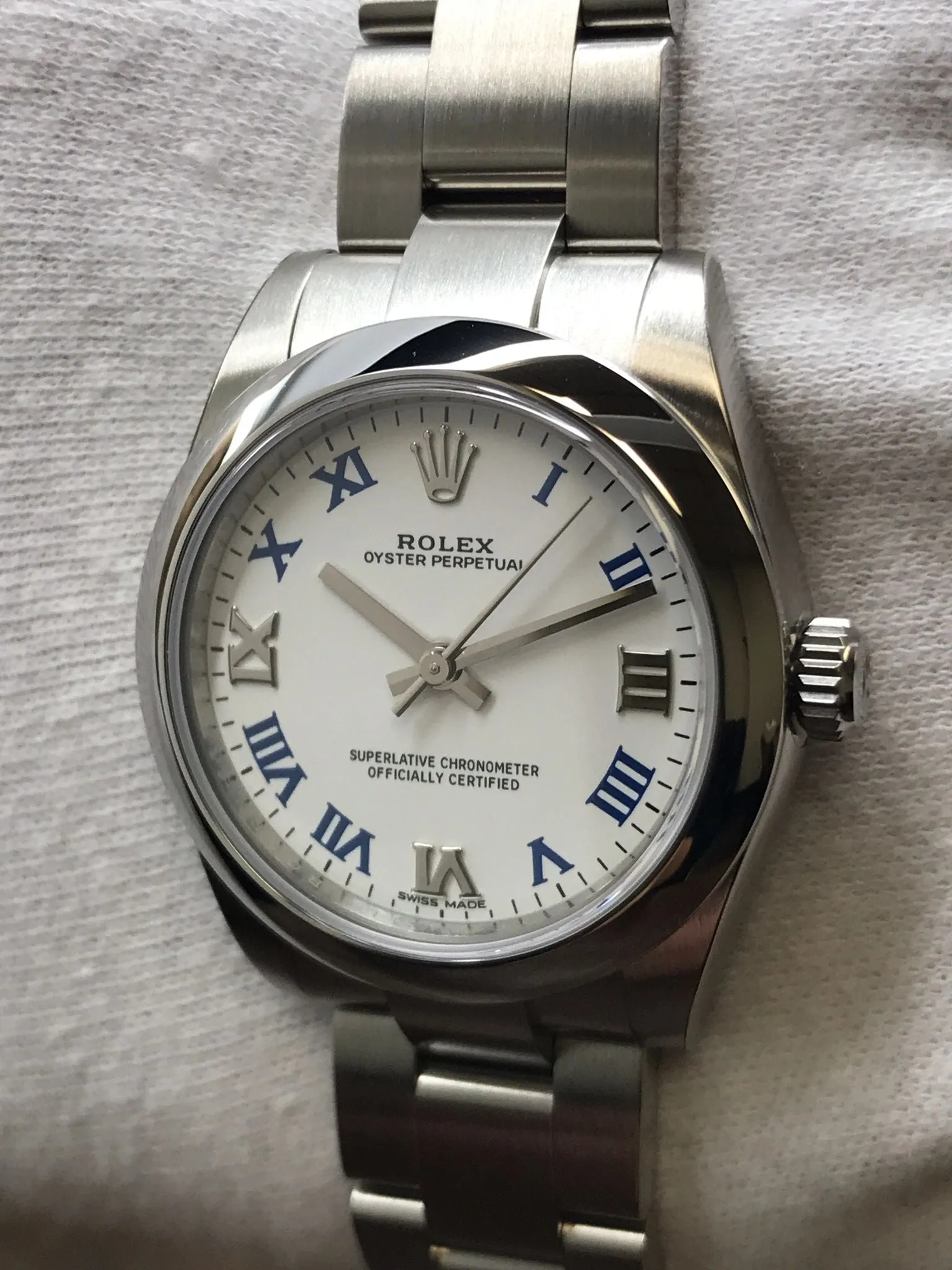 Rolex Oyster Perpetual 31mm Midsize 177200 White with Blue & Silver Roman  Dial Automatic Women's Watch