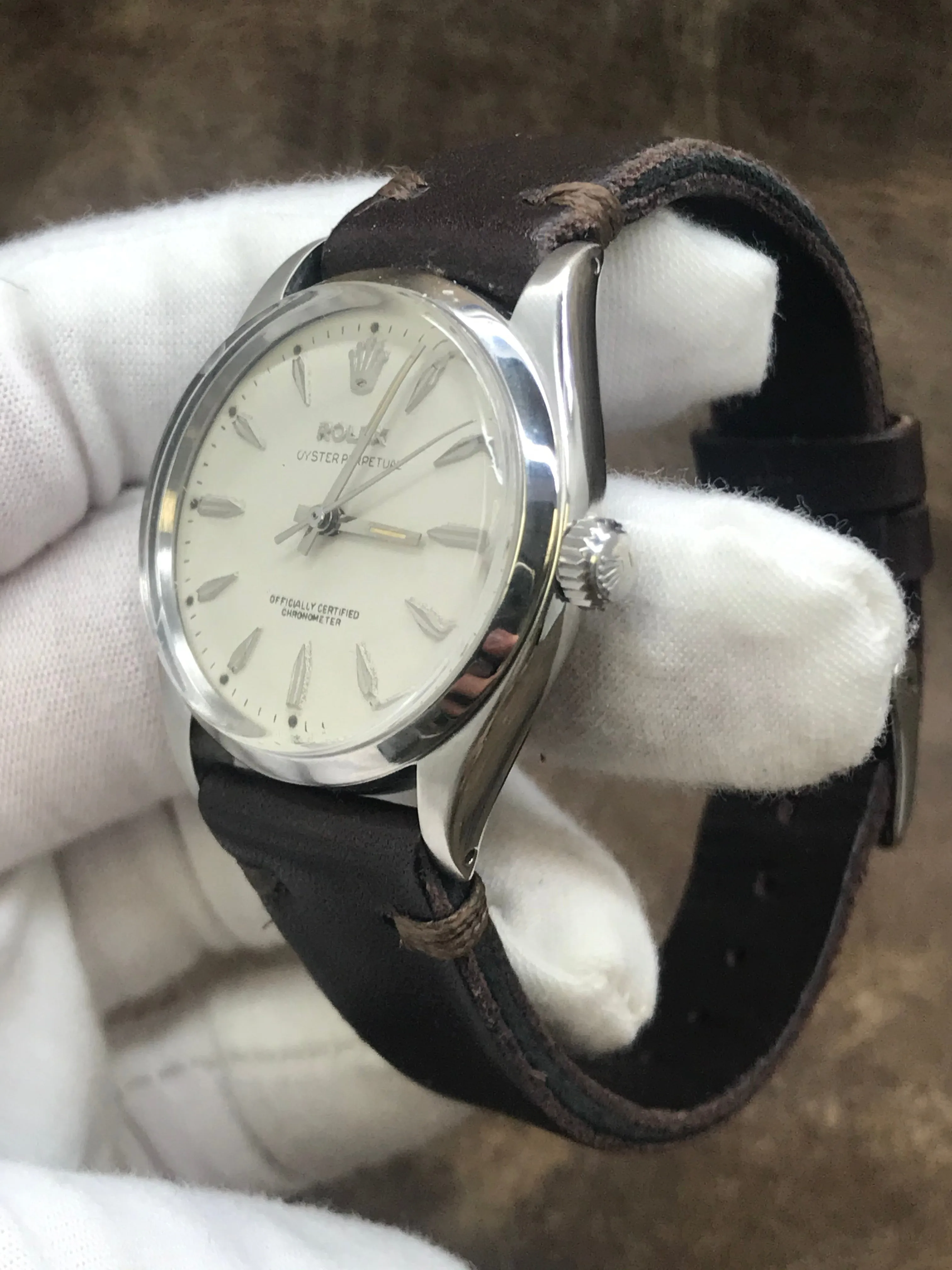 Rolex Oyster Perpetual 6564 Creme white Dial Automatic Men's Watch