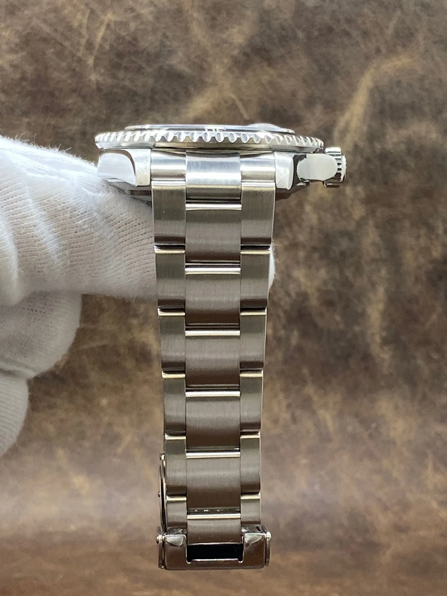 Rolex Submariner Date 16610 SEL Black Dial Automatic Men's Watch