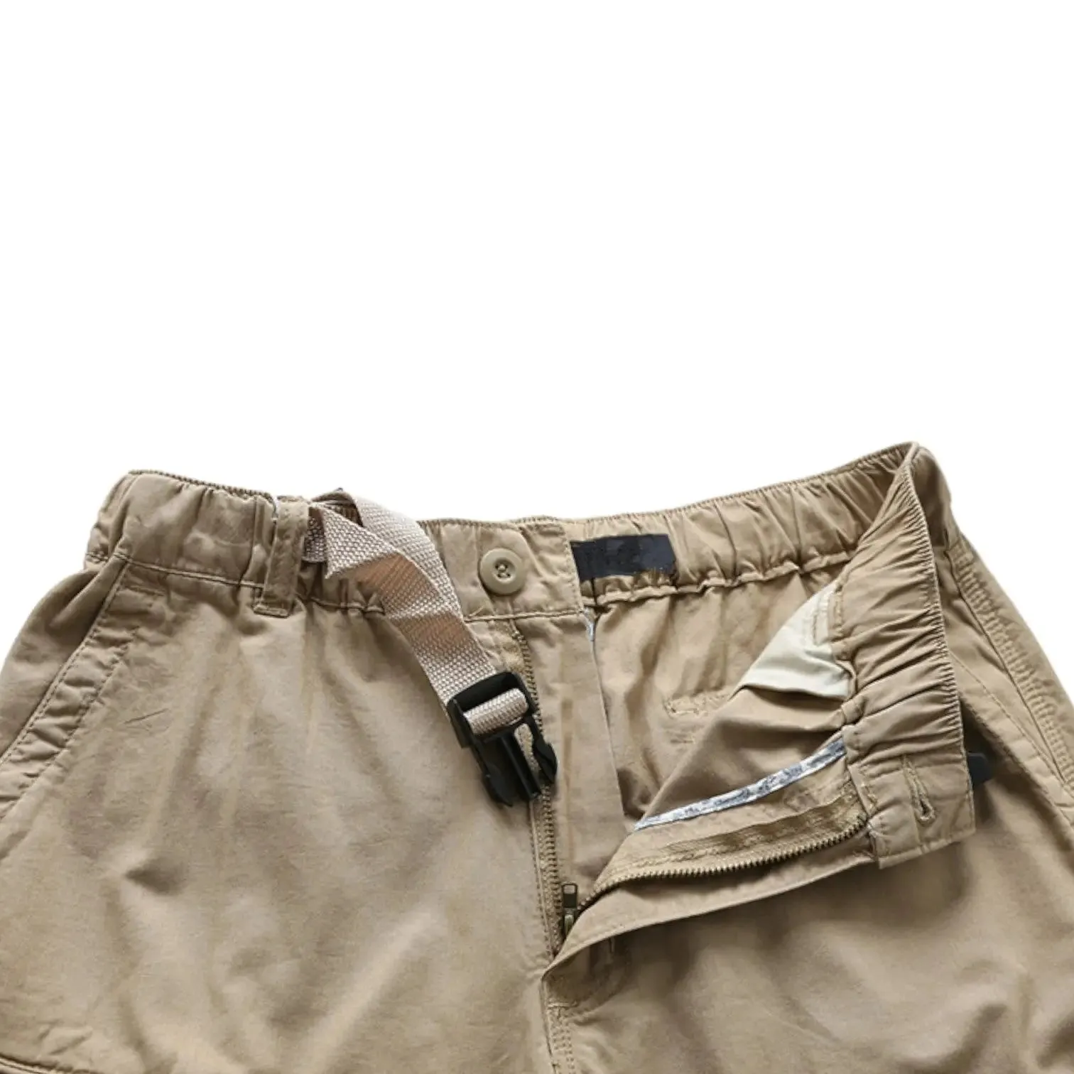 Short bermuda militaire