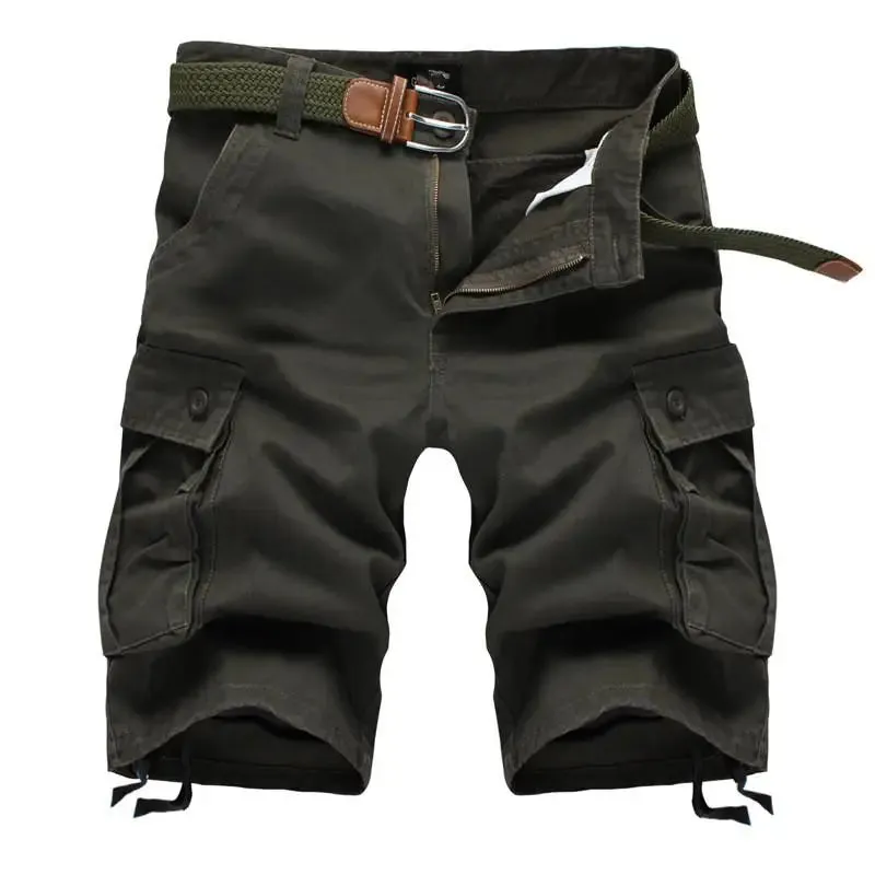 SHORT MILITAIRE AVEC POCHES PRATIQUES