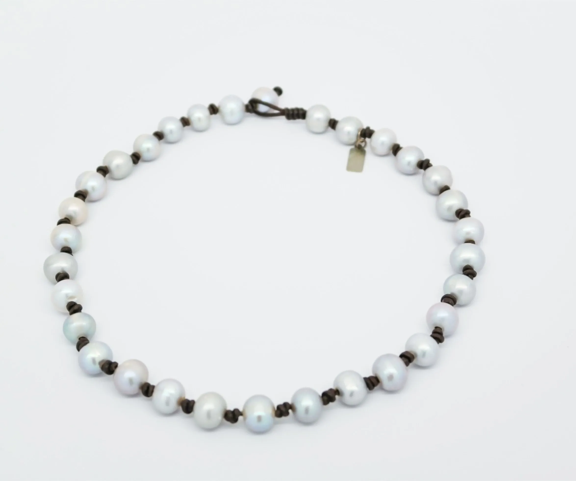 Small Freshwater Round Pearls Choker