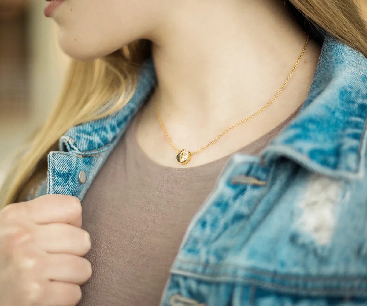 Small Round Pavé Crystal Gold Necklace