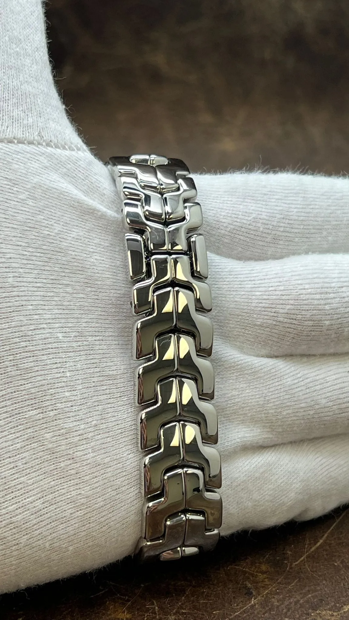 TAG Heuer Link WAT1311.BA0956 Silver Guilloche Dial Quartz Women's Watch