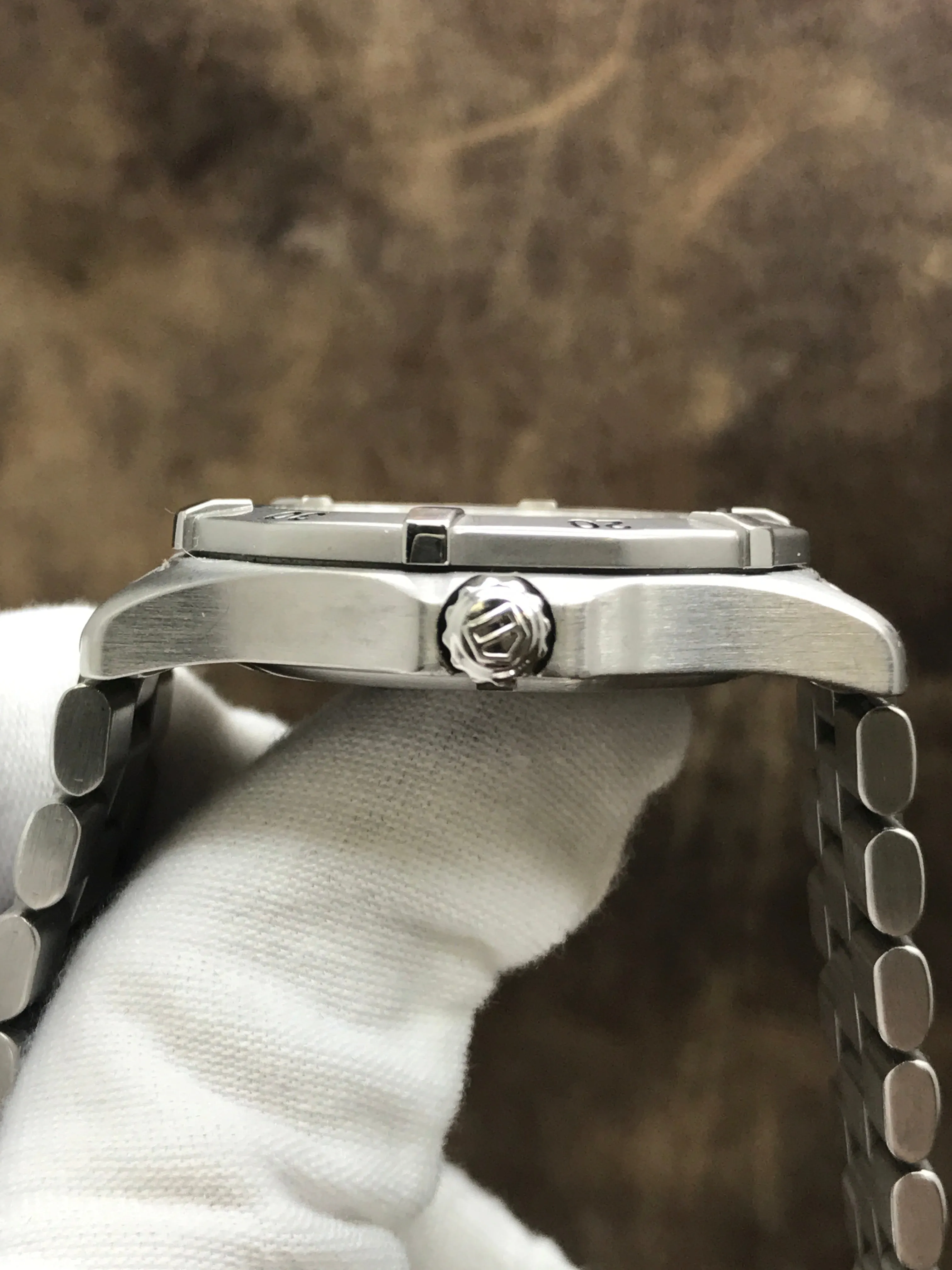 TAG Heuer Professional 200M WK1112-0 Silver Dial Quartz Watch