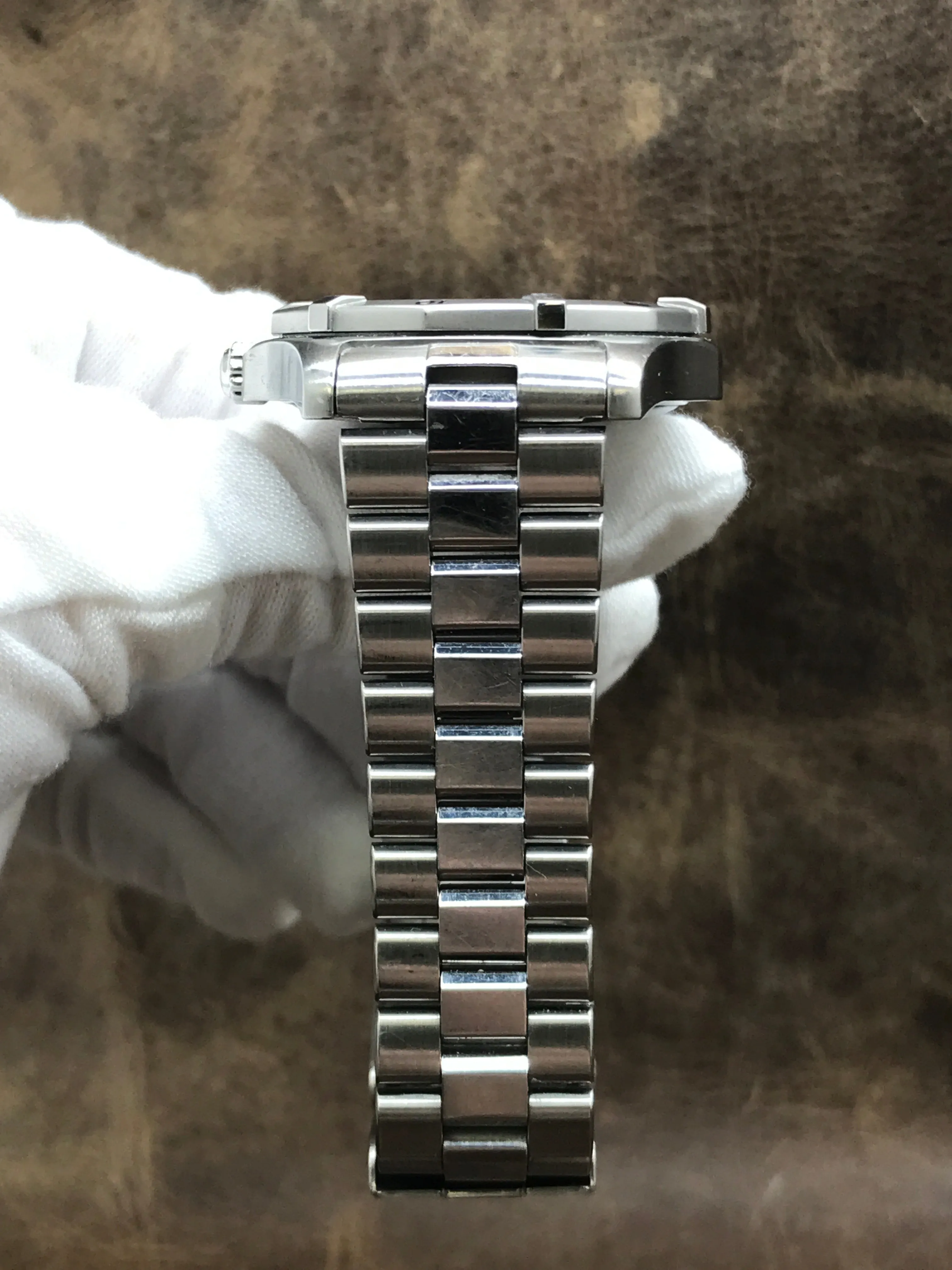 TAG Heuer Professional 200M WK1112-0 Silver Dial Quartz Watch