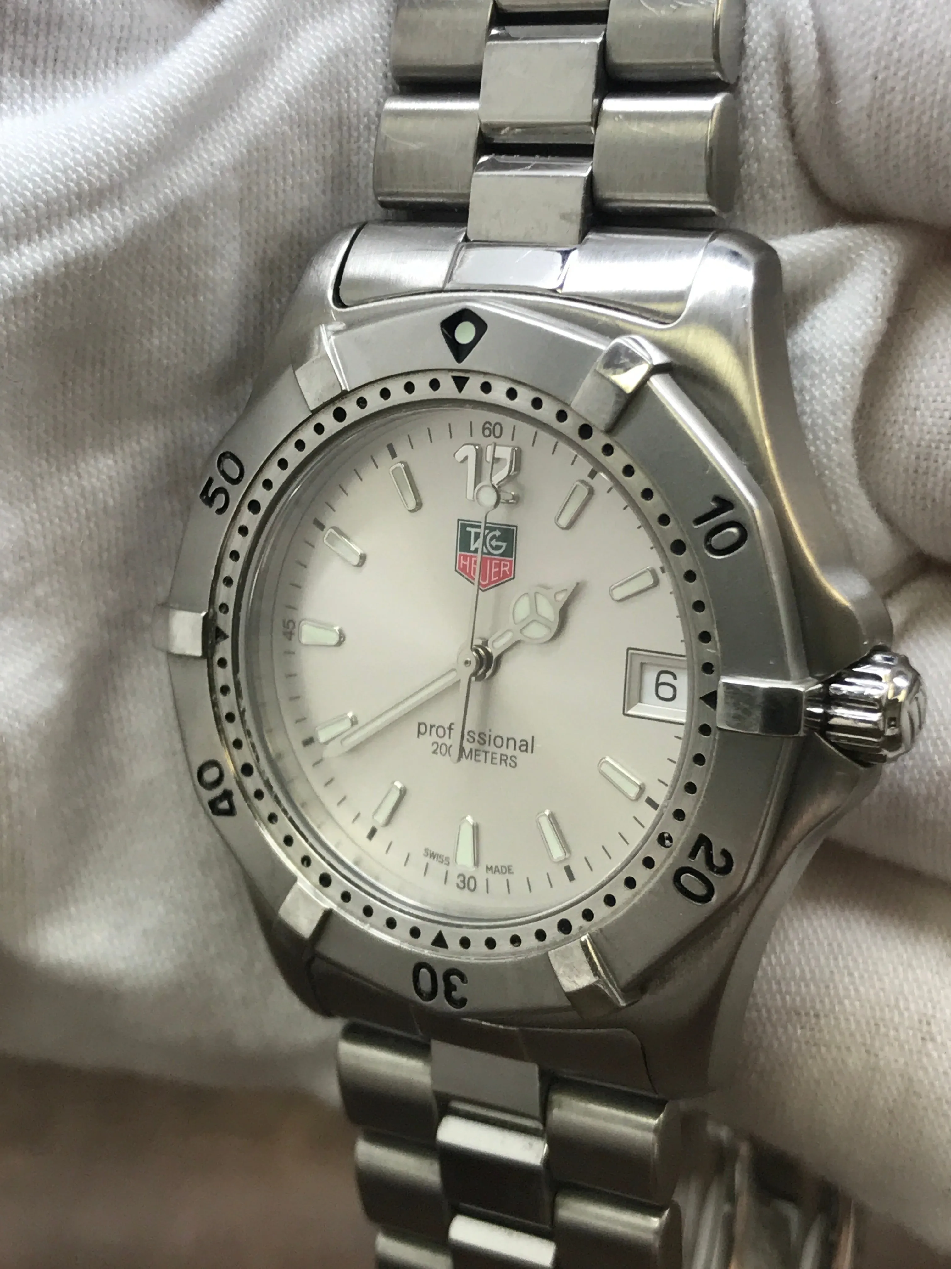 TAG Heuer Professional 200M WK1112-0 Silver Dial Quartz Watch