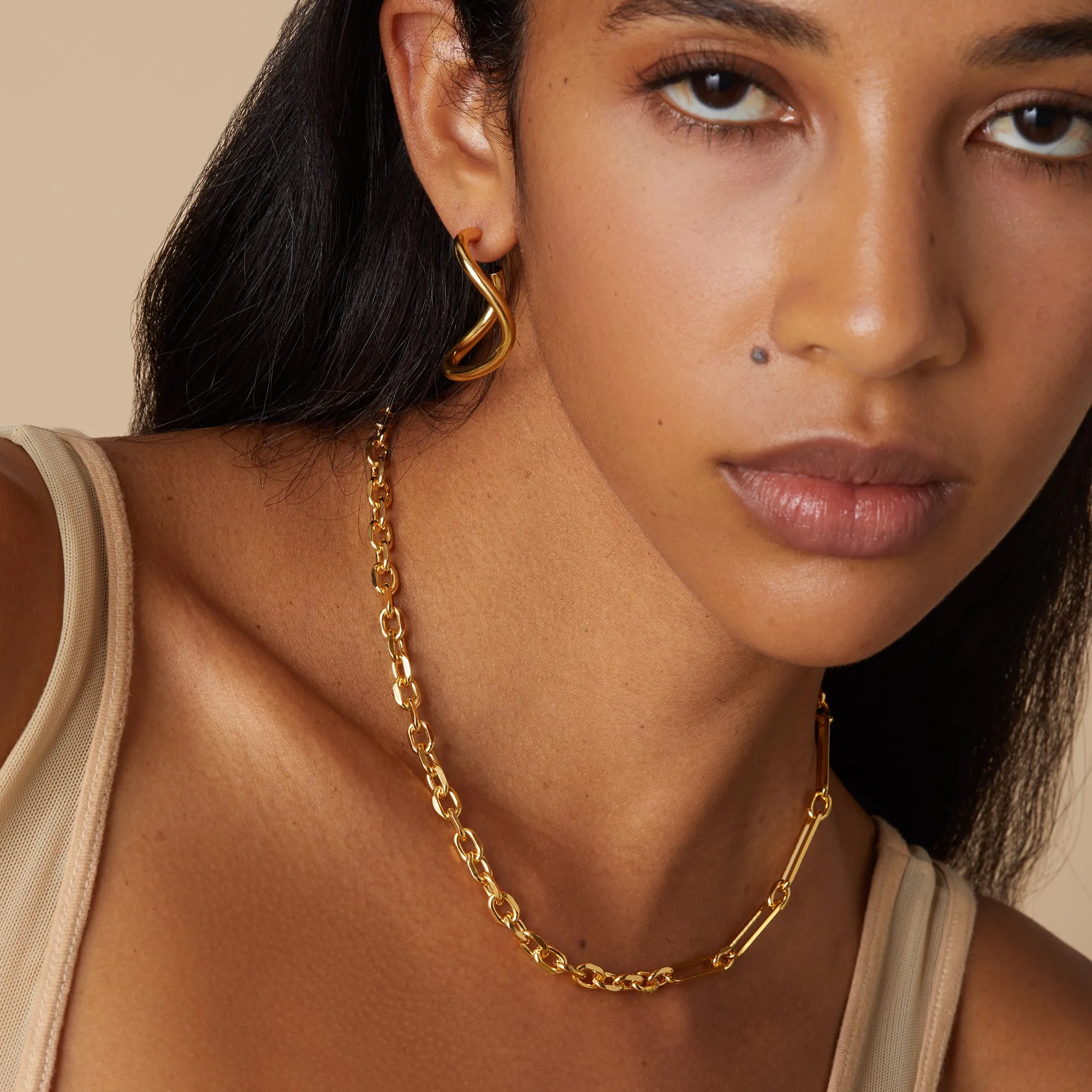 Tandem Necklace in Gold