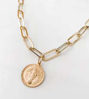 THE MARY ON ZOE CHAIN