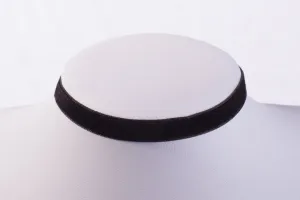 Thin Velvet Choker