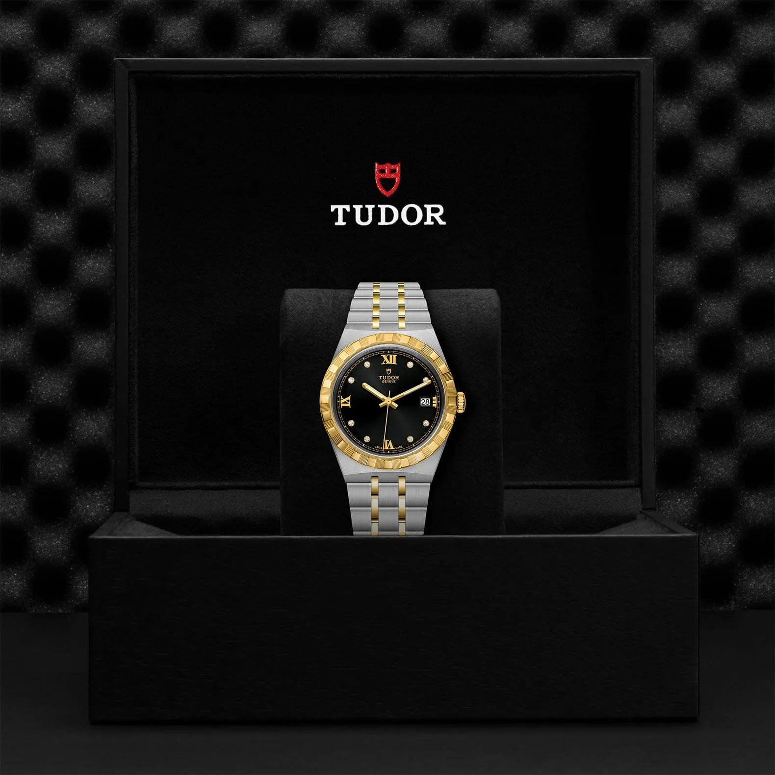 TUDOR Royal