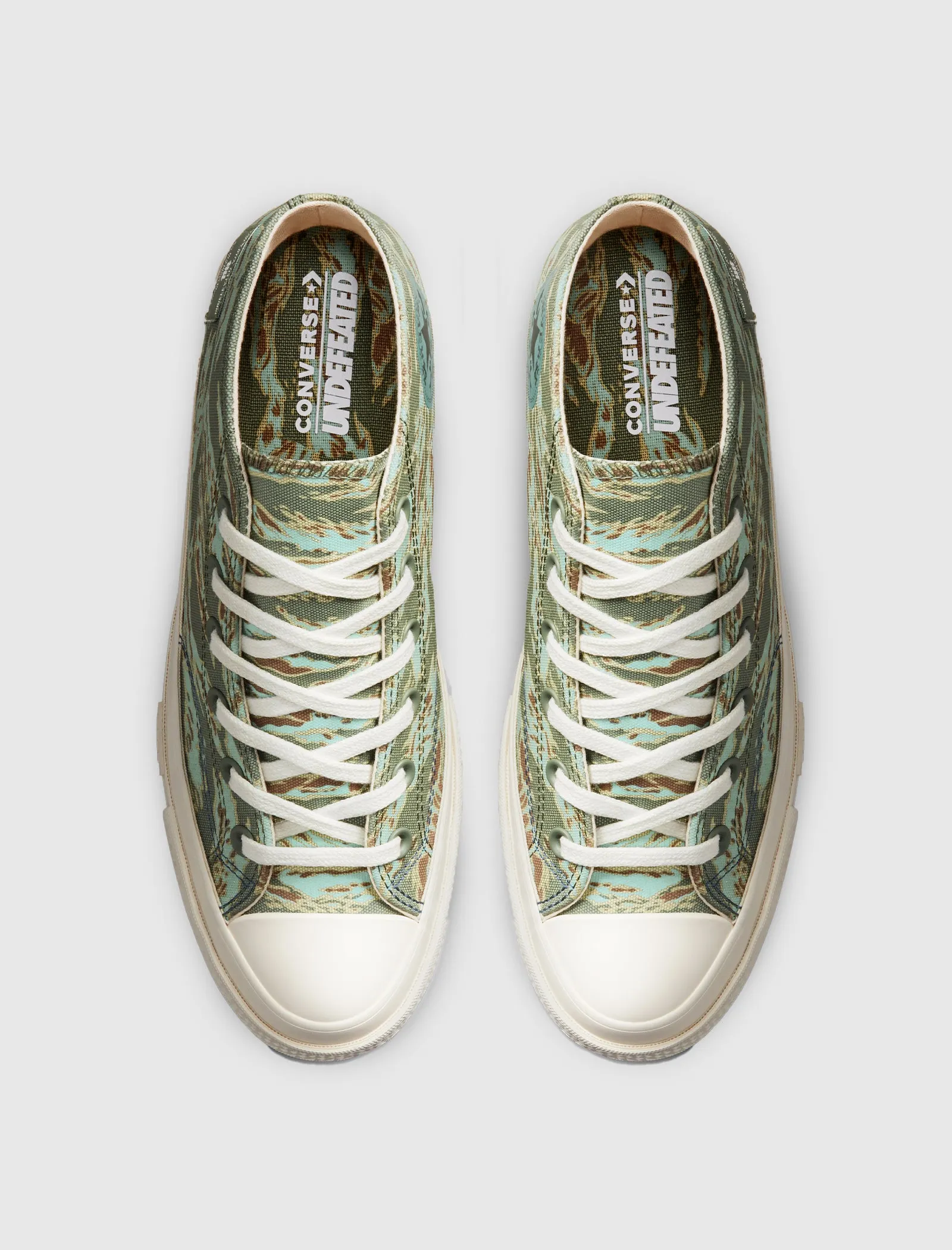 UNDEFEATED CHUCK 70