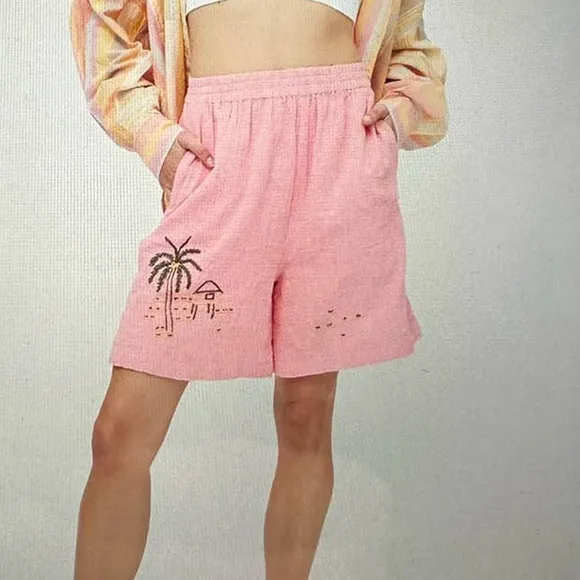 UO Vacation Bermuda Short Size Medium