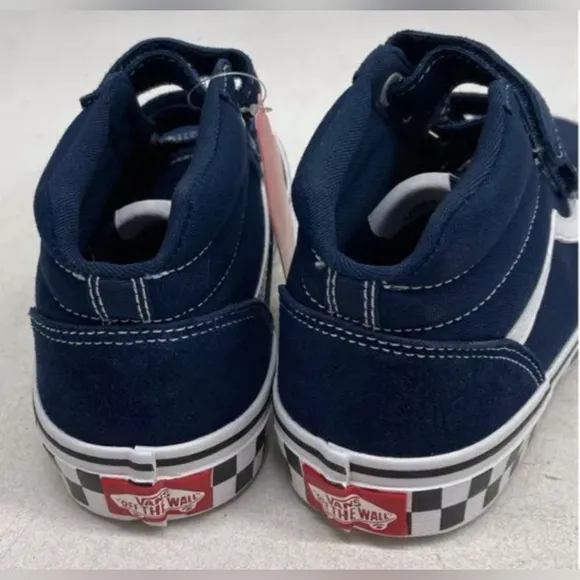 Vans® Ward Mid V Boys' Navy Sneakers Size M5 NWT MSRP $59.99