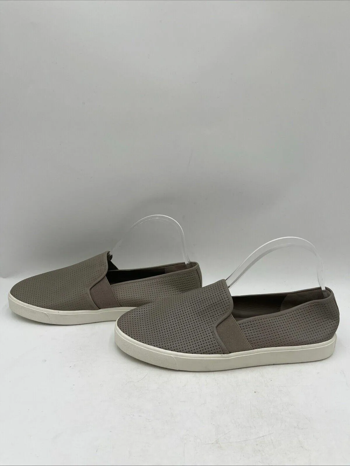 Vince Women's Blair Slip On Sneakers Gray Size 11M/41 - Very Good