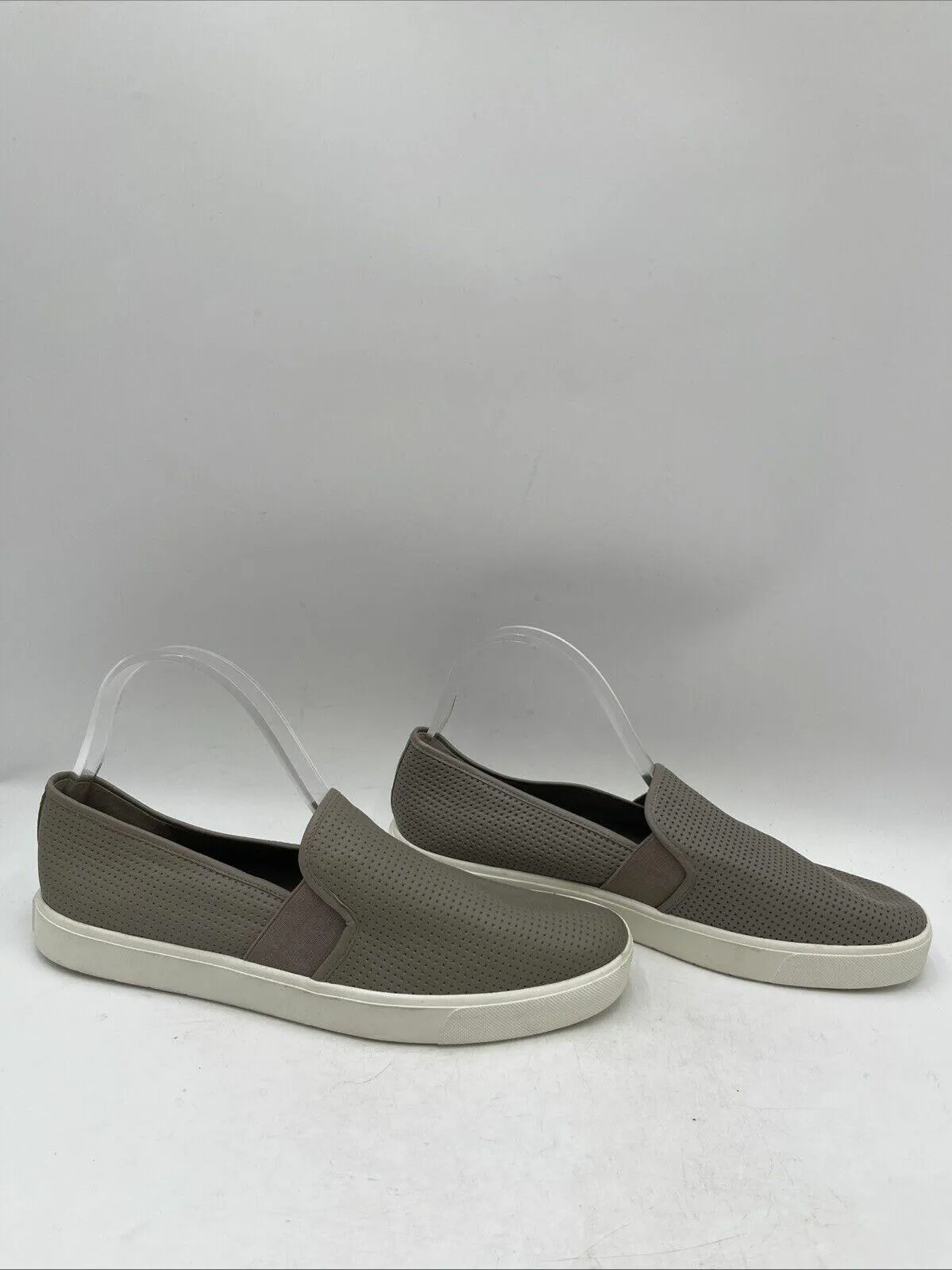 Vince Women's Blair Slip On Sneakers Gray Size 11M/41 - Very Good