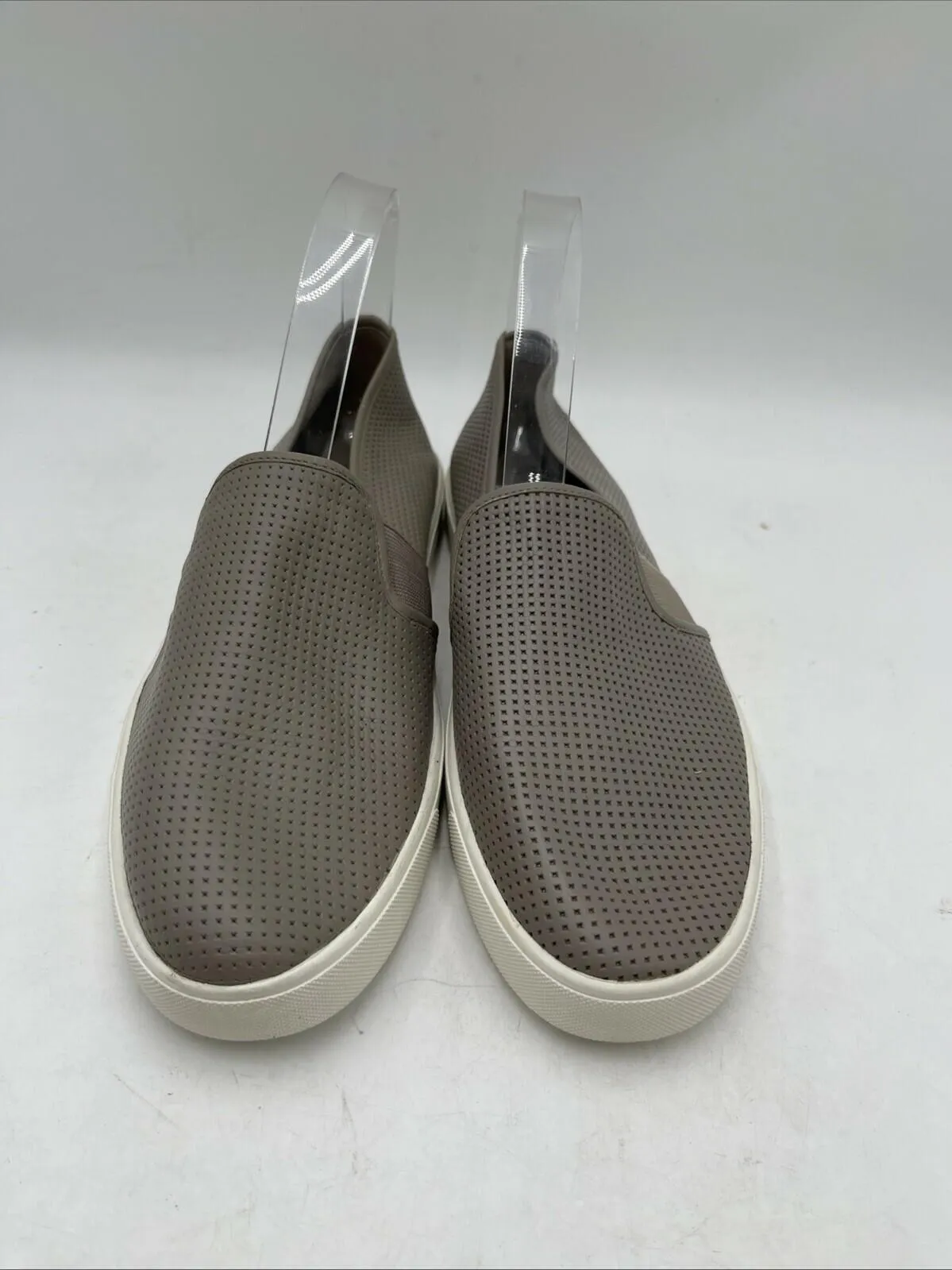 Vince Women's Blair Slip On Sneakers Gray Size 11M/41 - Very Good
