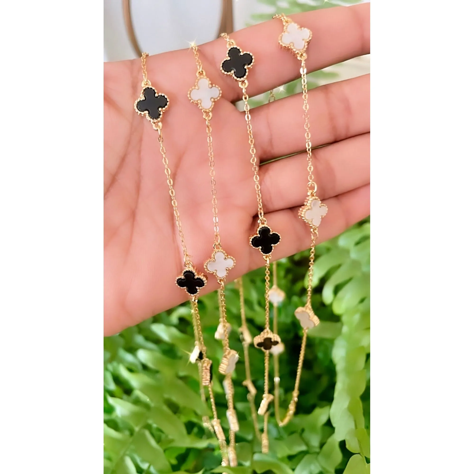 Vivi Multiple Clover Necklaces