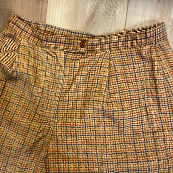 Vtg 90’s Liz sport Bermuda shorts plaid corduroy size 8 petite cotton high rise