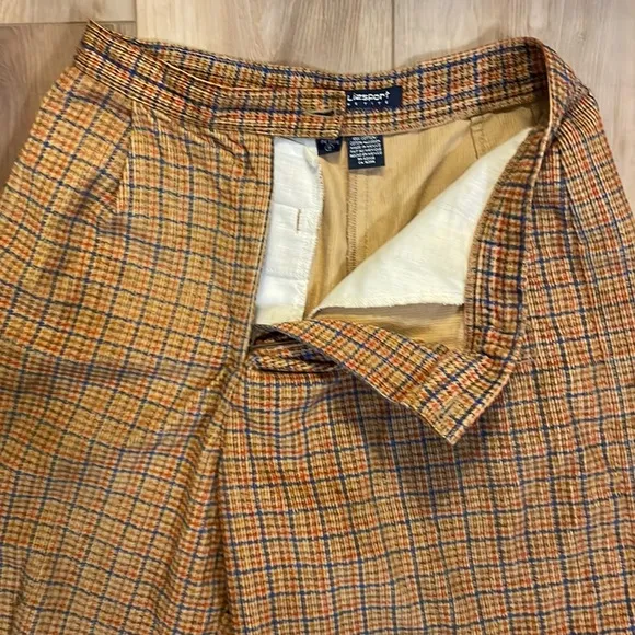 Vtg 90’s Liz sport Bermuda shorts plaid corduroy size 8 petite cotton high rise