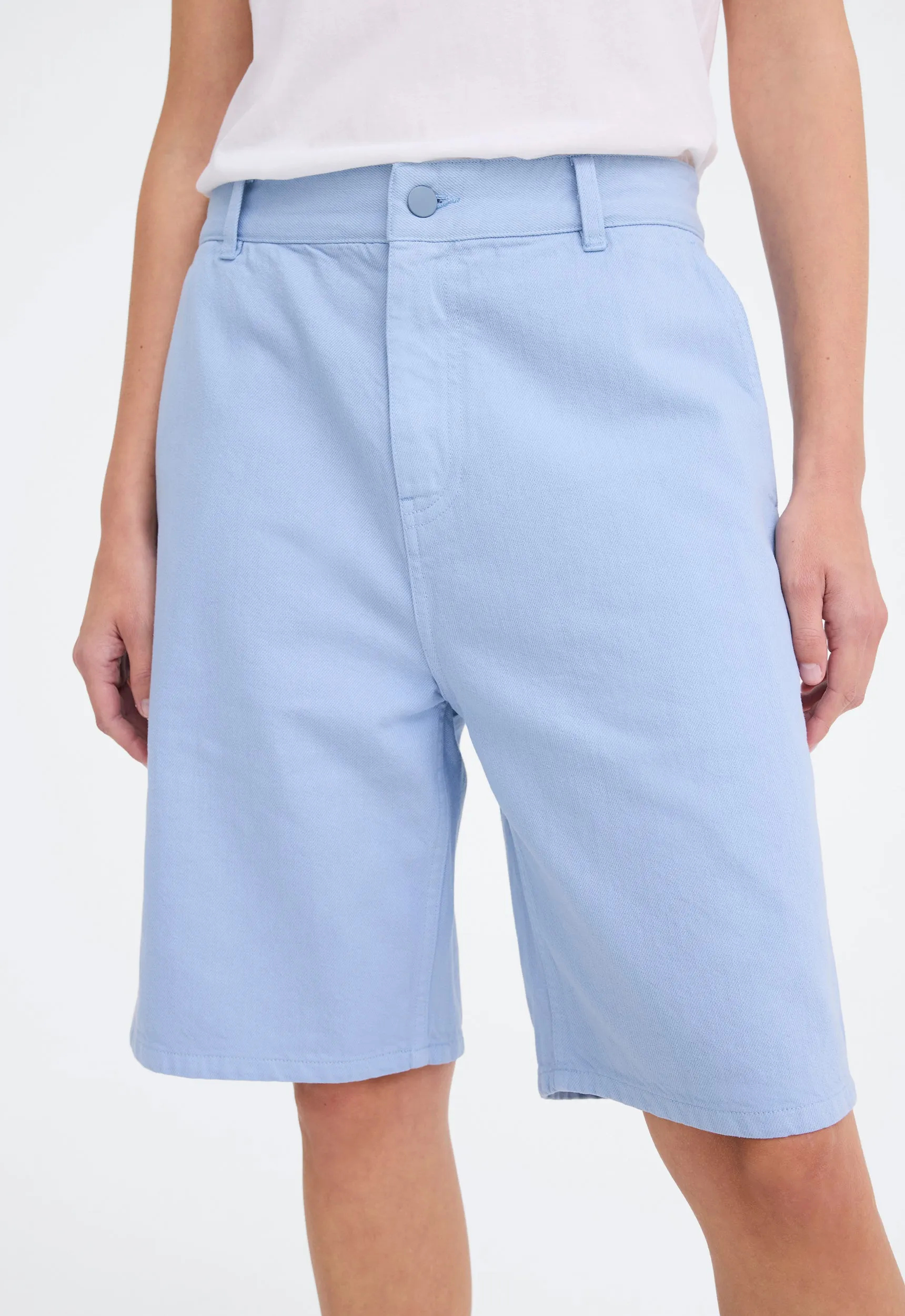 Walk Short - Pale Blue Denim