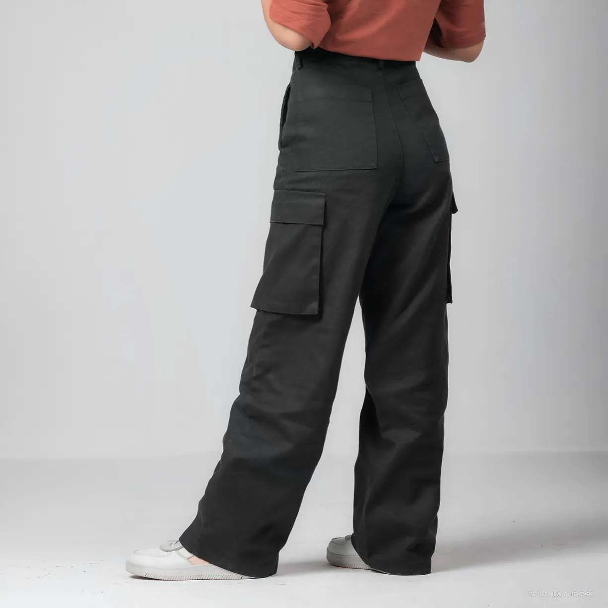Wide Legged Cargo Pant | Black | Unisex