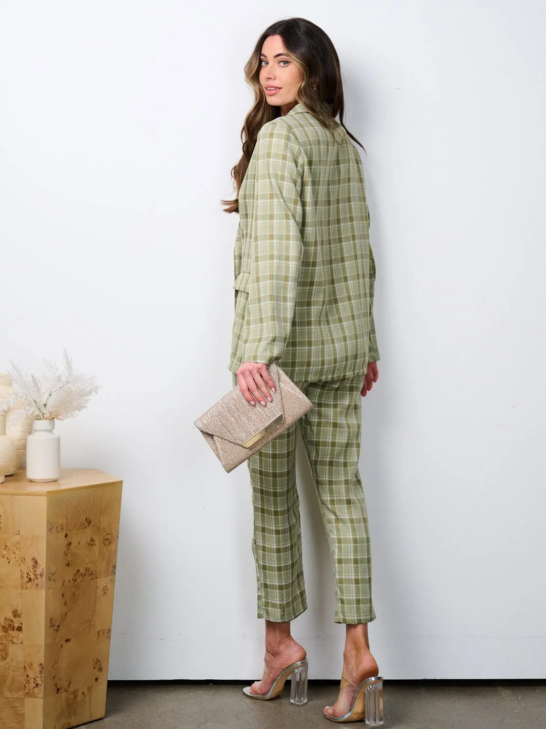 WOMEN'S LONG SLEEVE BLAZER & BUTTON CLOSURE PANTS 2PC. PLAID SET