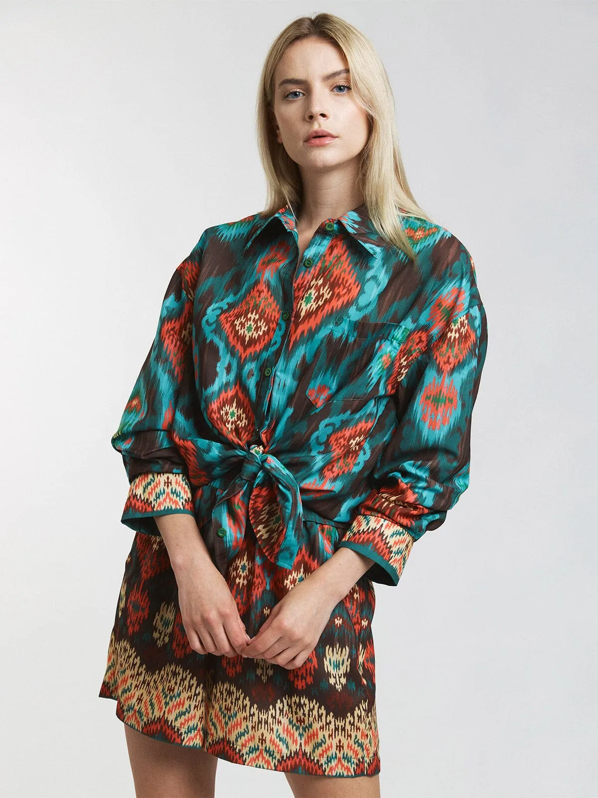 WOMEN'S LONG SLEEVE BLOUSE & ELASTIC WAIST SHORTS MULTI PRINT 2 PC. SET