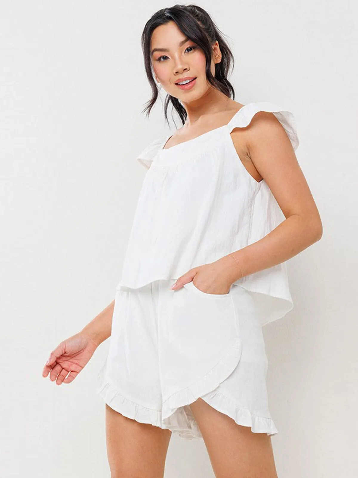 WOMEN'S SLEEVELESS FRONT POCKETS RUFFLE ROMPER