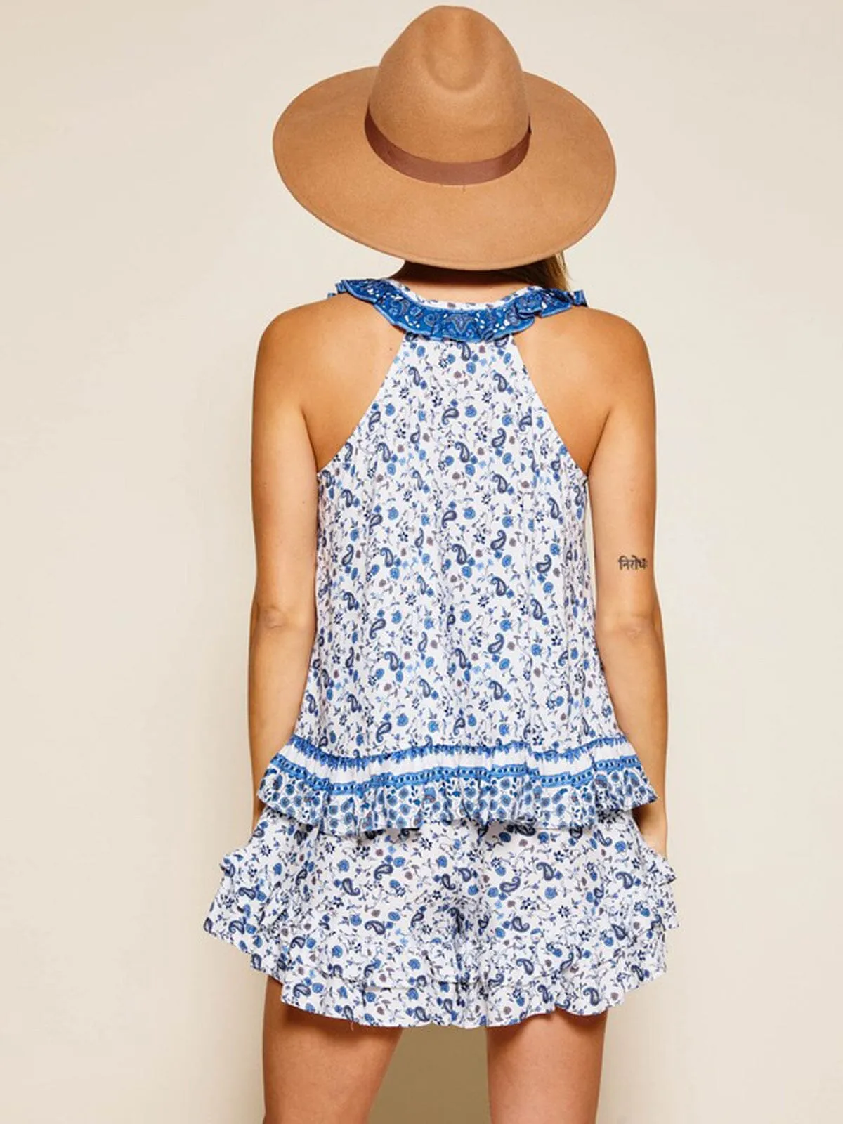 WOMEN'S SLEEVELESS TOP & SHORTS PAISLEY PRINT SET