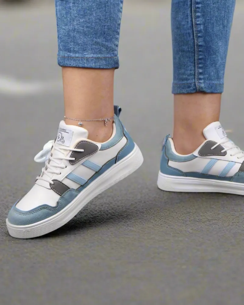 Women's Sneaker - 4012