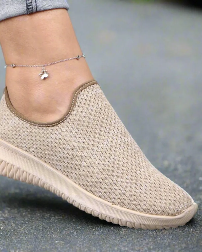 Women's Sneakers 4061