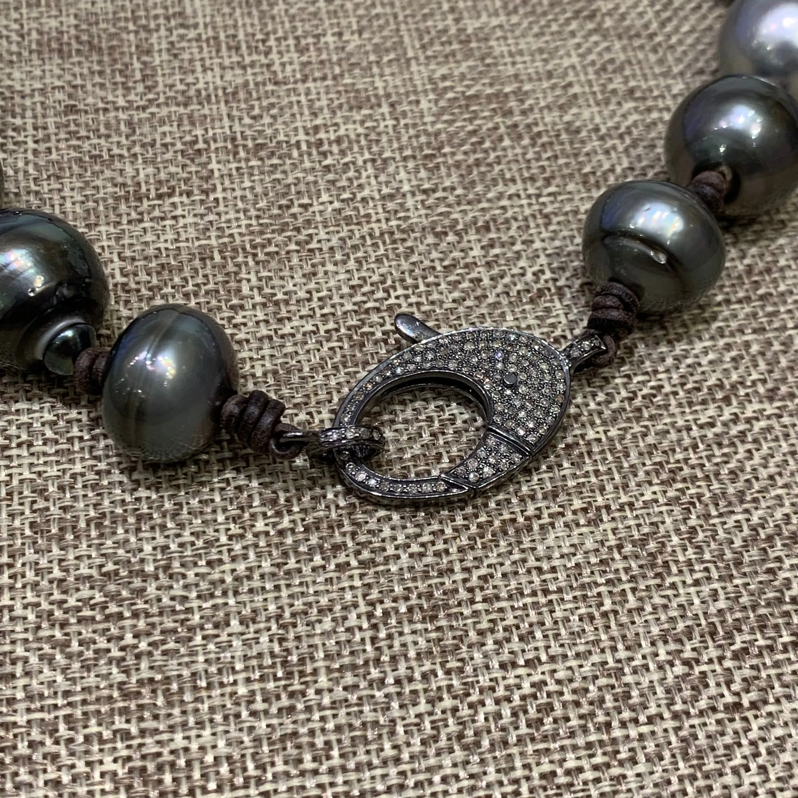 XL Tahitian Pearls w/ Diamond Clasp Choker | 16.75”